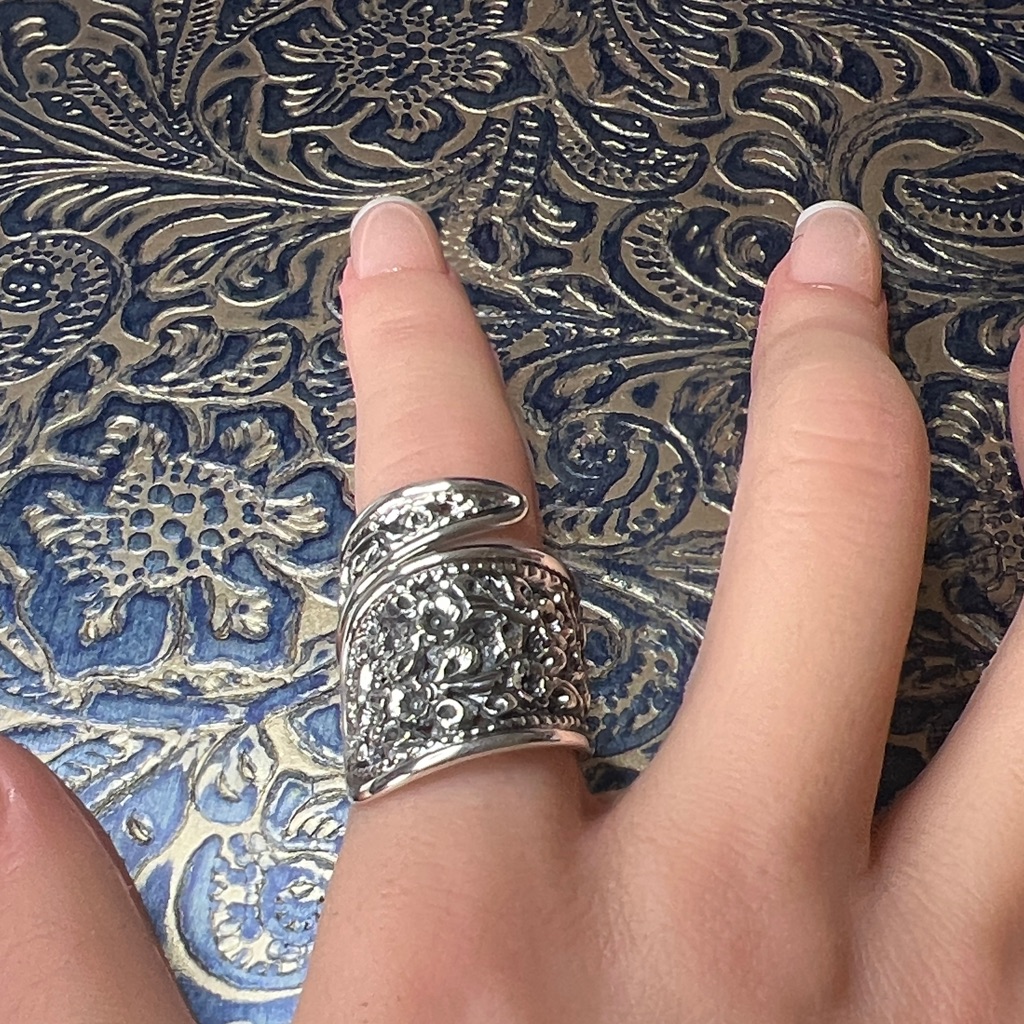 Silver Bali Floral Ring 67$